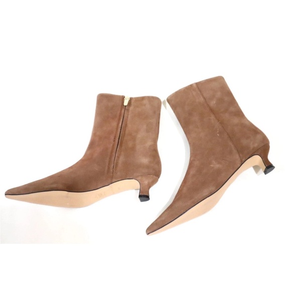NEW $248 Ann Taylor Pointy Toe Suede Bootie size 7.5M - Picture 1 of 3